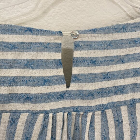 Listicle Medium Blue and White Flutter Sleeve Blouse Cotton Linen Embroidered - Picture 9 of 9